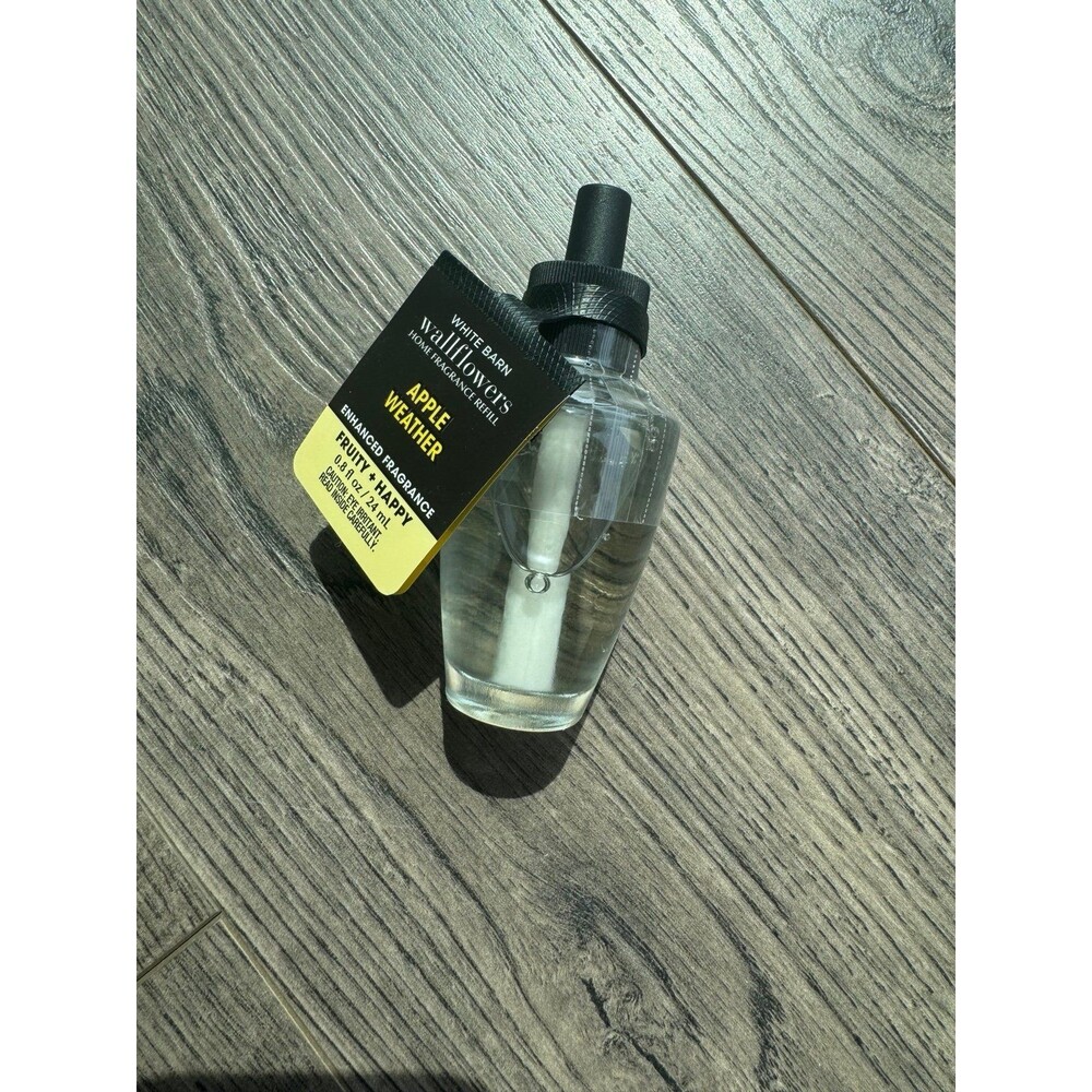 *NEW* APPLE WEATHER ~ WALLFLOWER BULB Enhanced  ~ Bath & Body Works